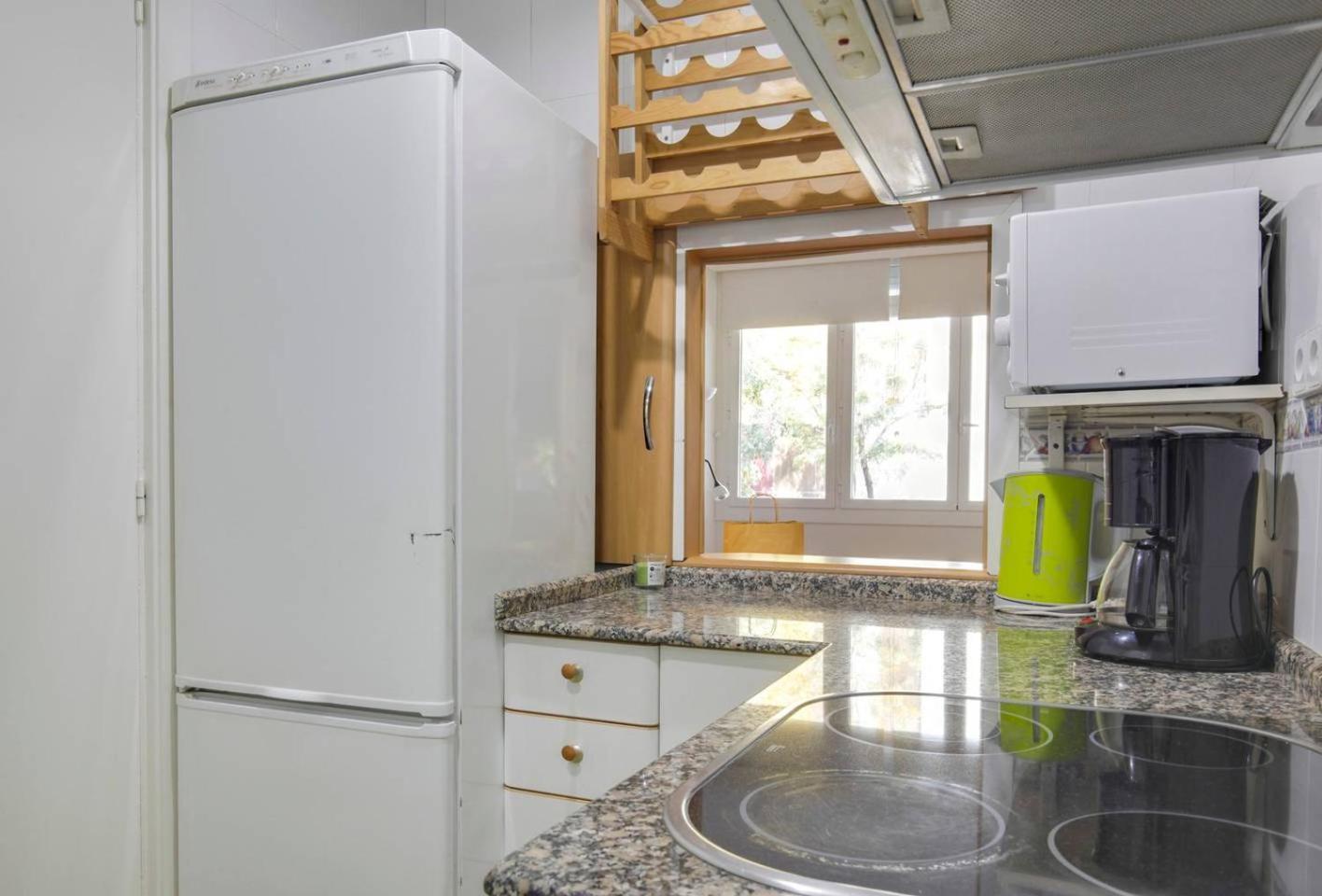 Cozy 2 Bedroom Next To Arc De Triomf Barcelona Kültér fotó