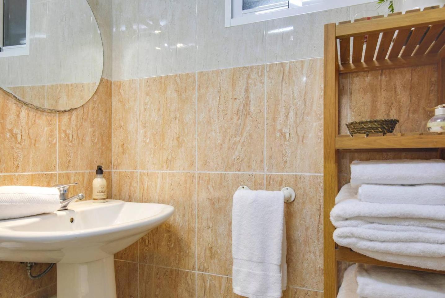Cozy 2 Bedroom Next To Arc De Triomf Barcelona Kültér fotó
