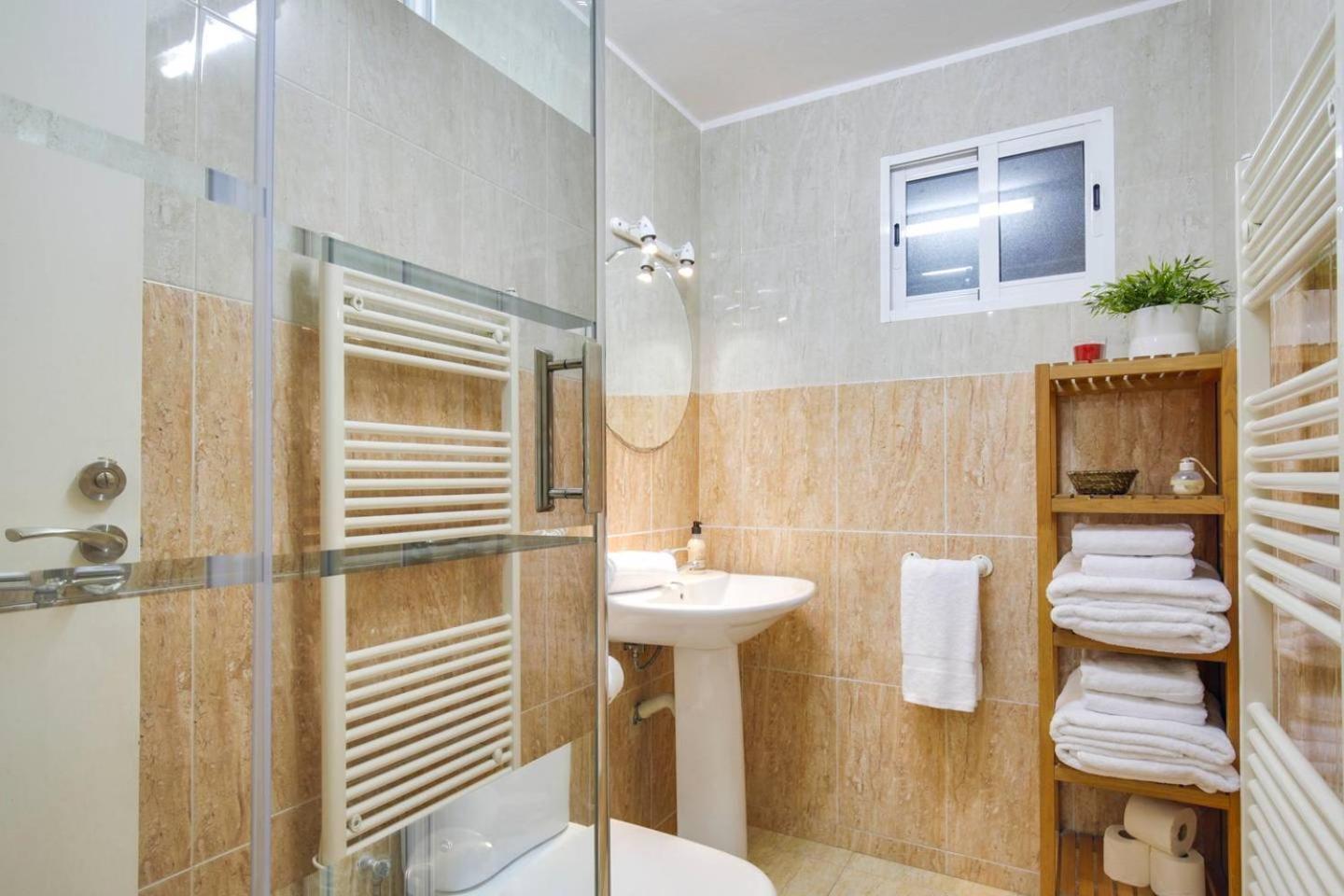 Cozy 2 Bedroom Next To Arc De Triomf Barcelona Kültér fotó